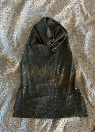 Kimaltava toppi, marka: Bershka, stan: Bardzo dobry, rozmiar: S / 36 / 8, 21,36 zł, 25,33 zł zawiera Ochronę Kupujących