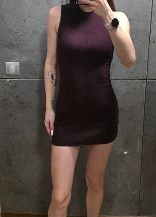 Śliwkowa sukienka Mini, marka: Garage, stan: Bardzo dobry, rozmiar: XS / 34 / 6, 38,00 zł, 42,80 zł zawiera Ochronę Kupujących